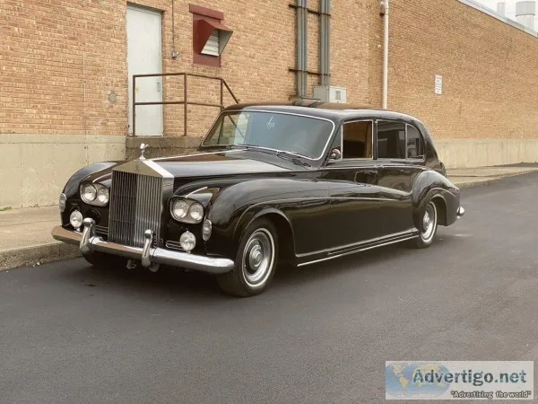 23607 1963 Rolls Royce Phantom V