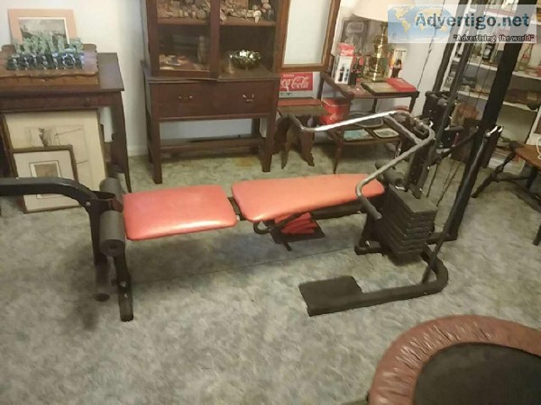 Universal weight bench.