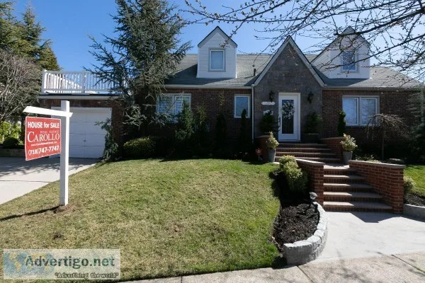 (CARB) Beautifully Updated 1 Family Brick Cape In Whitestone