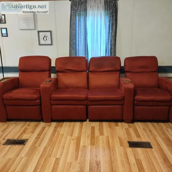 CouchTheater seats