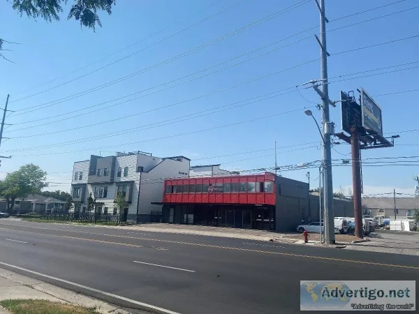 449 East 3900 South - RetailWarehouse
