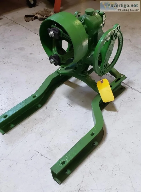 John Deere Hit and Miss Pump Jack