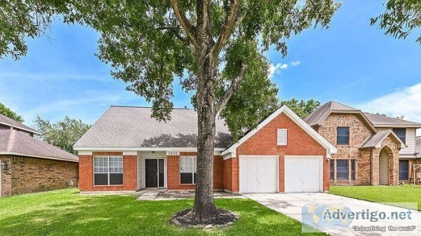 3805 Redbud Dr La Porte TX 77571