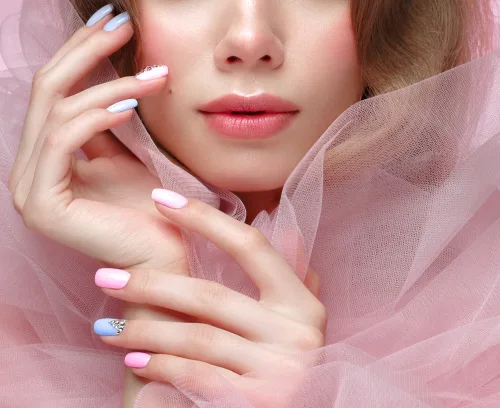 Nails salon dubai