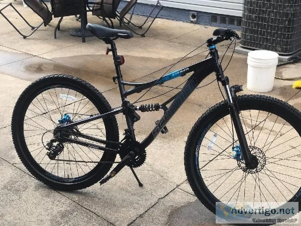 Mongoose and Schwinn bikes like new