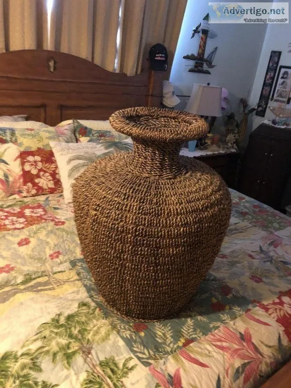 Large Wicker Base