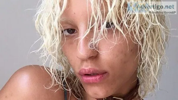 What Happens To The Curls While Bleaching