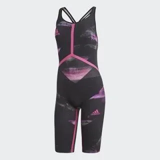 Feel safer and warm on every dive in the water with Swimwear&rsq
