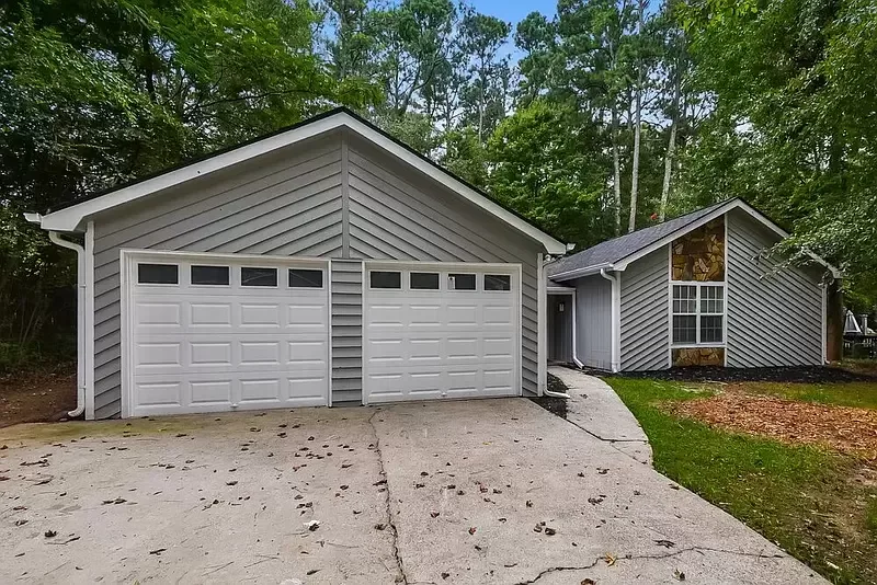 2429 Chauncey Ln SW Marietta GA 30064