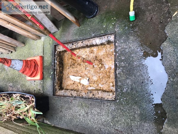 Consulting With A Drain Unblocking Company In Wirral