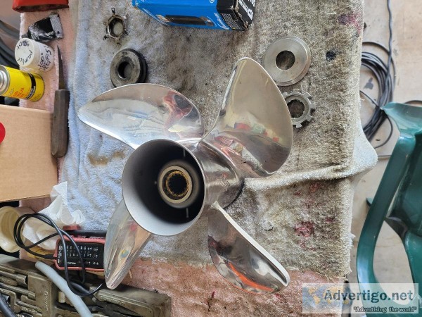 Turning point SS 4 blade prop 13x21