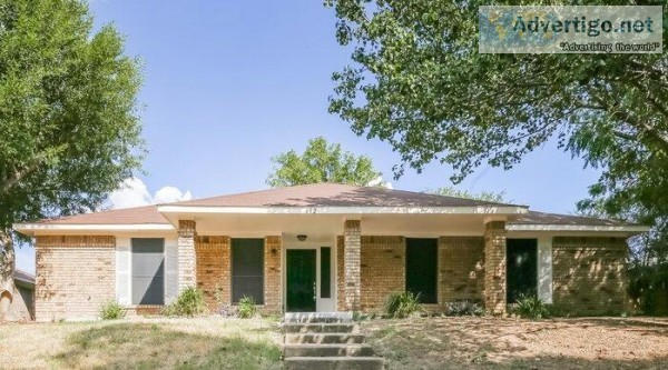 613 Fall Wheat Ct Desoto TX 75115