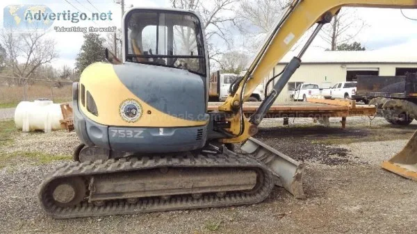 Gehl 753Z Excavator