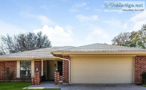 7921 Buttercup Cir N Fort Worth TX 76123