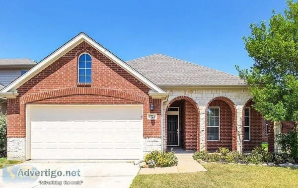 1721 Duck Cove Dr Aubrey TX 76227