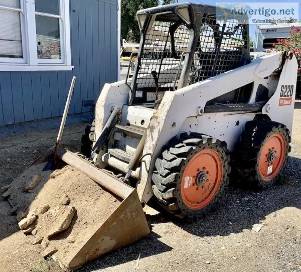 2005 BOBCAT S220 SKIDSTEER LOADER 96702214
