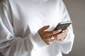 Free chat app that pays you