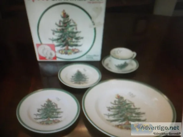 SPODE Christmas dishes
