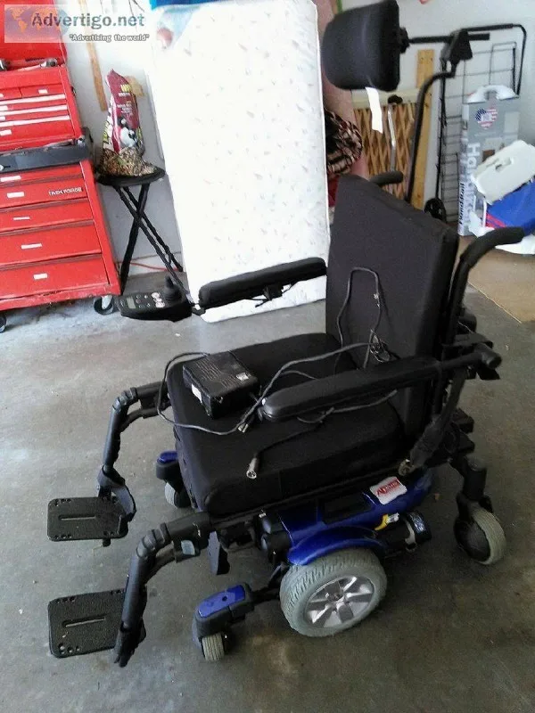 Electric wheelchair