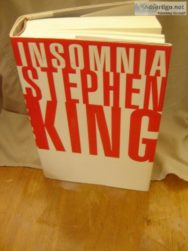 6 STEPHEN KING novels. hardcovers w dust jacket. AS NEW. 650.
