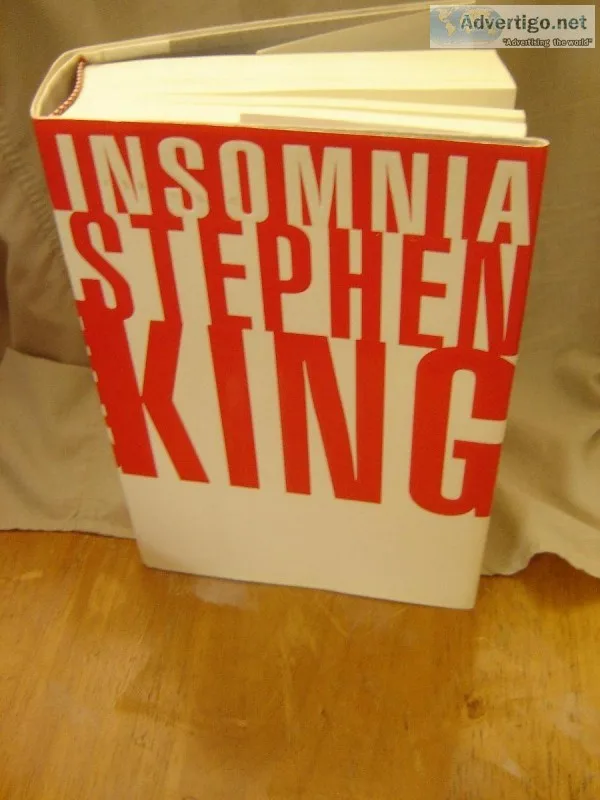 6 STEPHEN KING novels. hardcovers w dust jacket. AS NEW. 650.