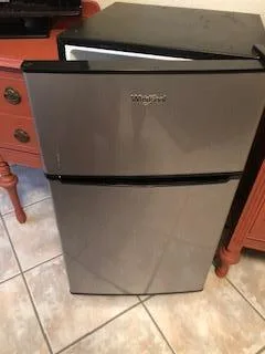 Whirlpool 3.1 Cu. Ft Mini Refrigerator