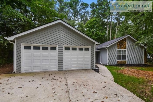 2429 Chauncey Ln SW Marietta GA 30064
