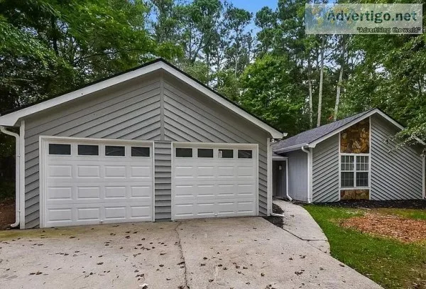 2429 Chauncey Ln SW Marietta GA 30064