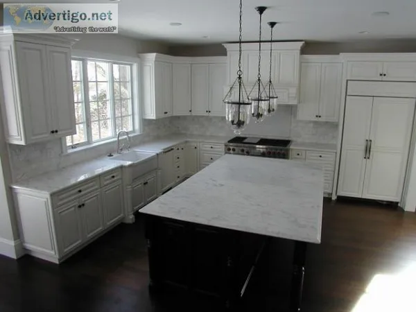 Refreshing Touch with Polar White Kitchen Cabinets