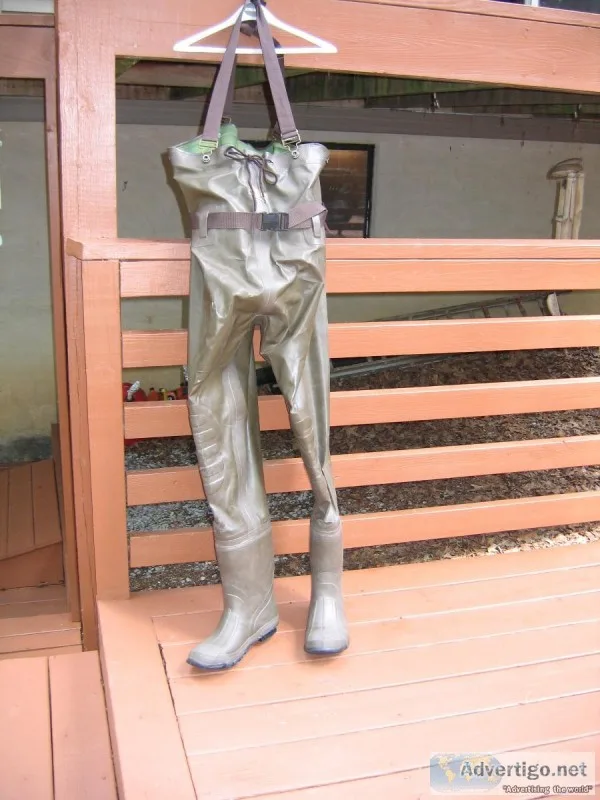 45 - RedHead Bone-Dry Rubber Boot-Foot Chest Waders (Men&rsquos 