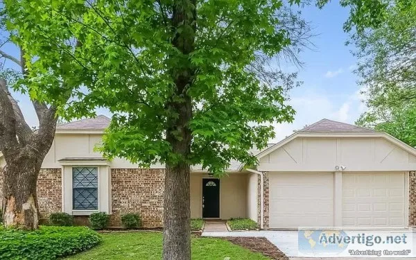 2324 Brookdale Dr Arlington TX 76014