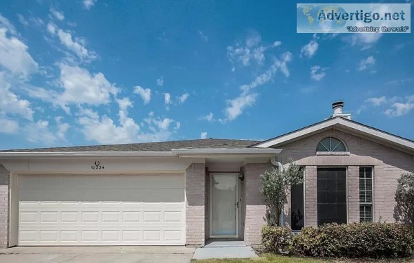10224 Maverick Dr Fort Worth TX 76108