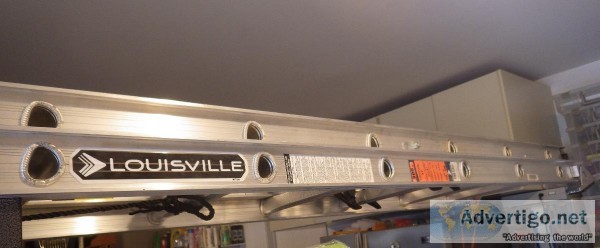 Louisville 32 Ft Aluminum Ladder - 300 LB Rating - MOVING Must G
