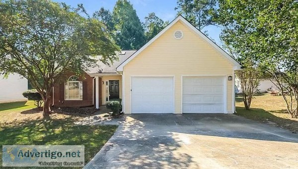 6695 Emerald Pointe Cir College Park GA 30349