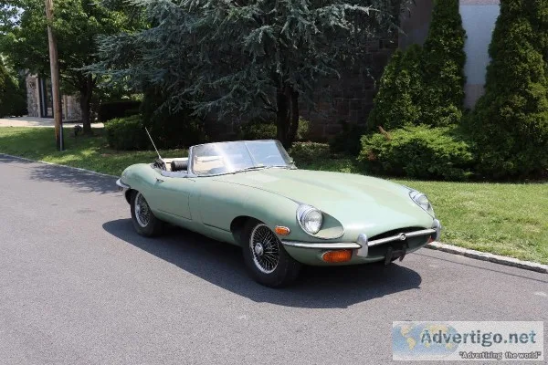 23869 1970 Jaguar Roadster Green