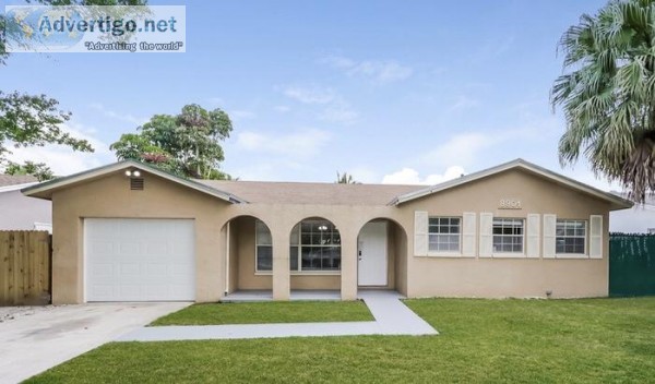 8901 SW 8th St Boca Raton FL 33433