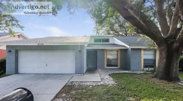 8008 Hearthstone Ct Tampa FL 33615