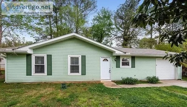 271 River Chase Dr Jonesboro GA 30238