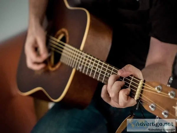 Learn Guitar From An Expert