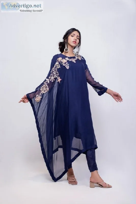 Buy Pakistani and Indian Dresses Designer Wear for Women in UK