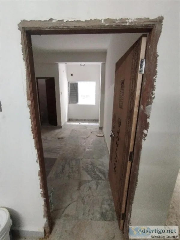 South East facing Ready Flat with lift 780 sqft RS 19.50 Lac nea