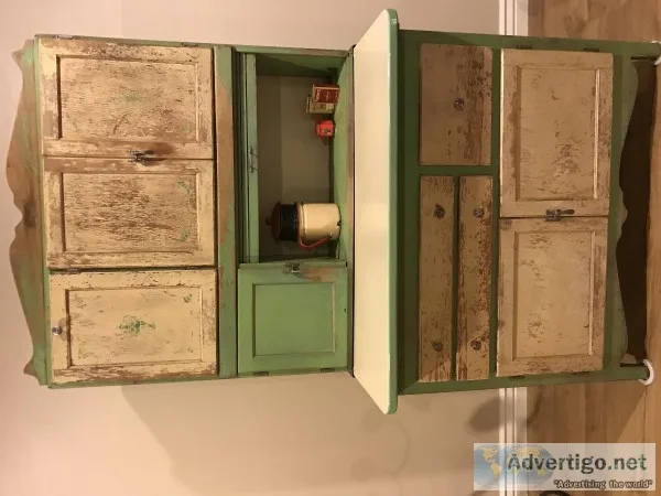 Bakers Cabinet