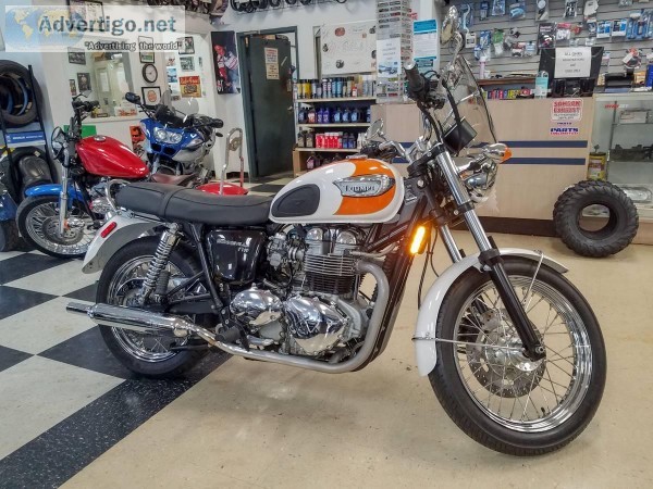 2005 TRIUMPH Bonneville T100
