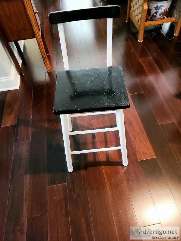 Vintaqge high chair early 1940s