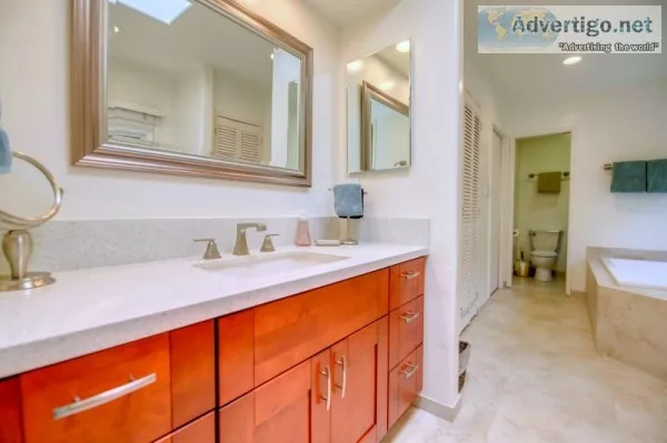 Spacious home in peacefull mission hills
