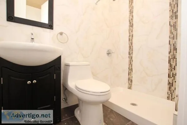 Cozy Room Available in Williamsburg and Features Private Bathroo