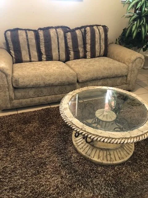 Vendo Juego de Mueble  250