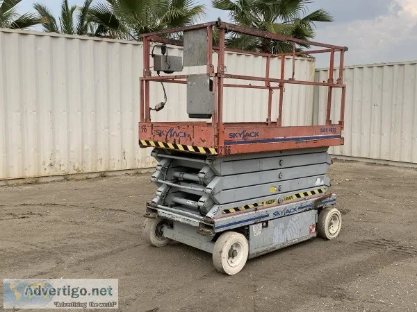 2004 SKYJACK SJIII 4832 SCISSORLIFT 67501215