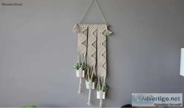 Hanging pots