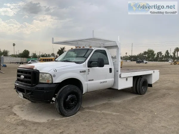 2005 FORD F350 SUPER DUTY FLATBED TRUCK